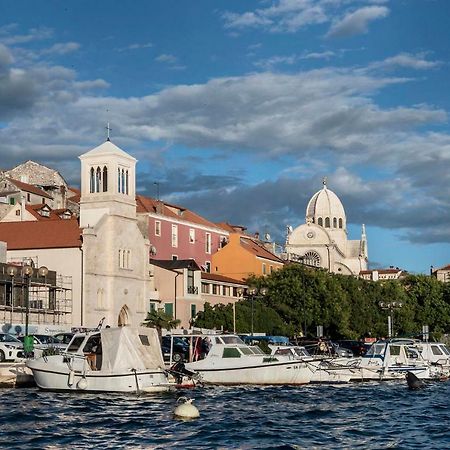 Family Apartments Podsolarsko Šibenik Екстериор снимка