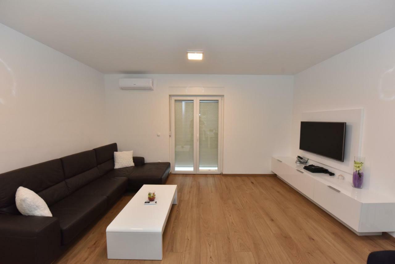 Family Apartments Podsolarsko Šibenik Екстериор снимка