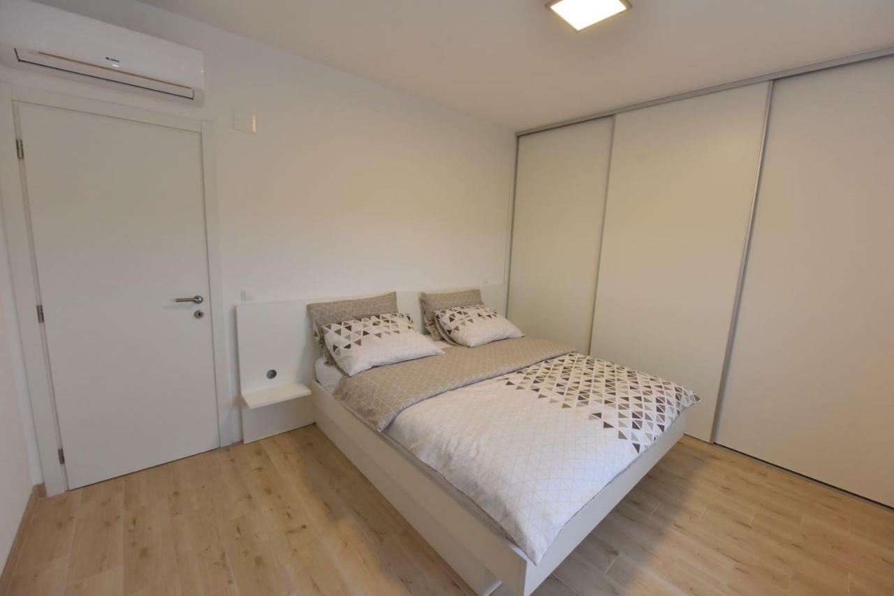 Family Apartments Podsolarsko Šibenik Екстериор снимка