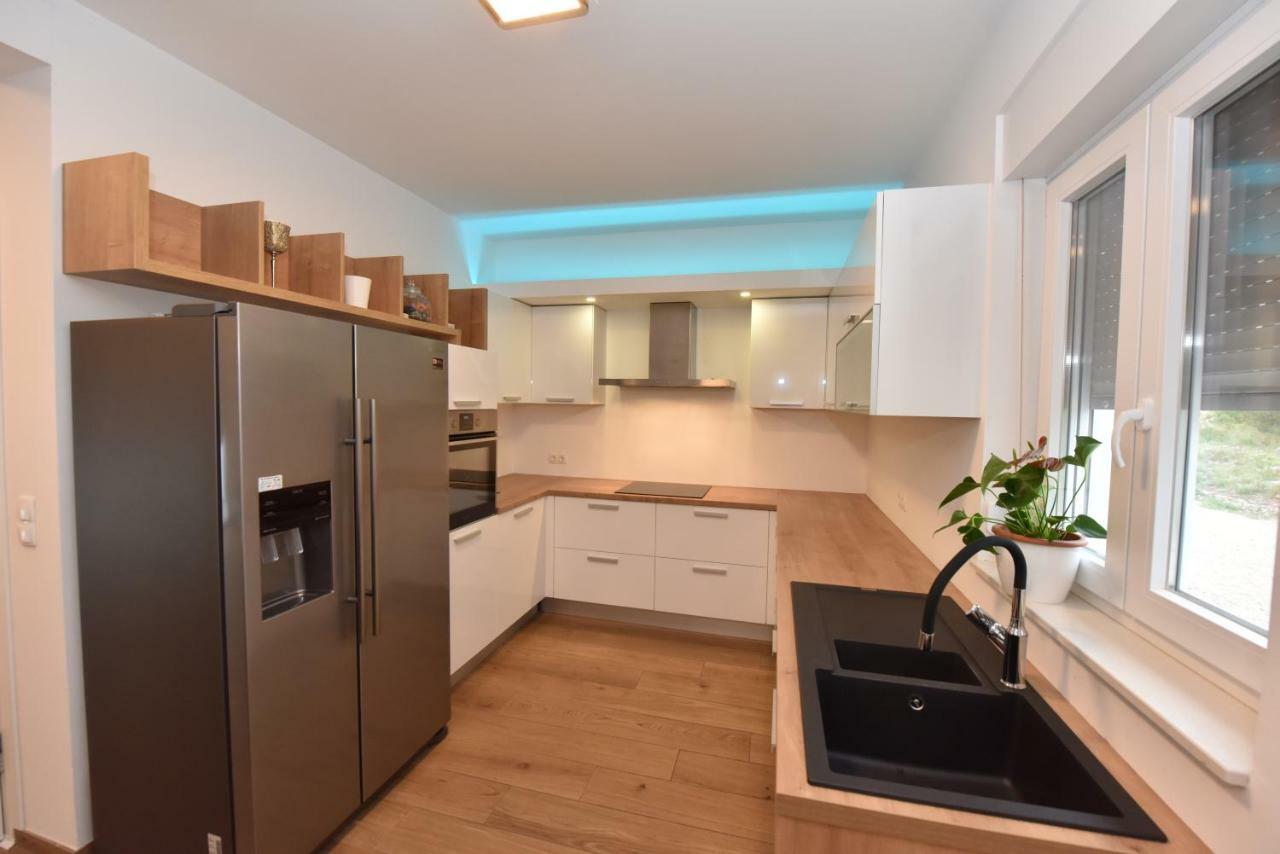 Family Apartments Podsolarsko Šibenik Екстериор снимка